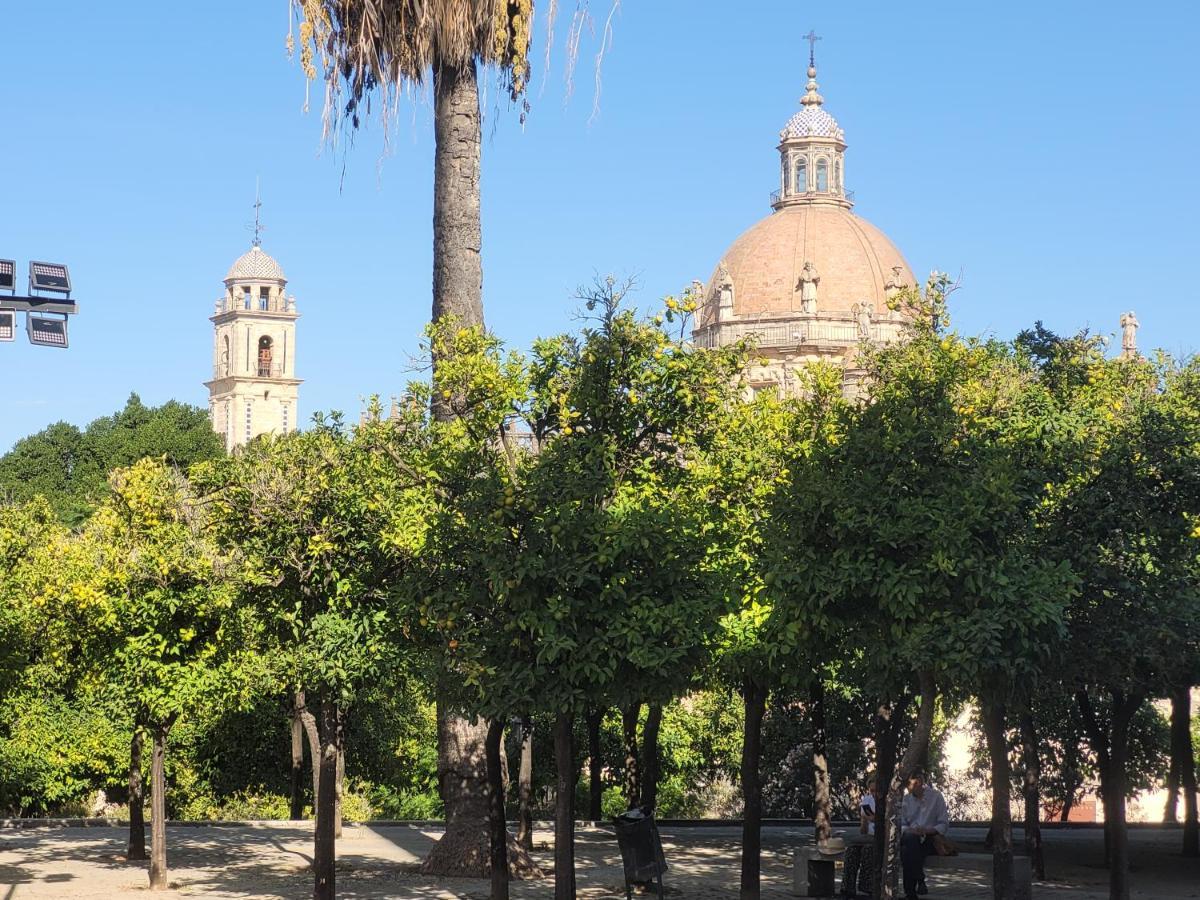 Jerez Centro Historico Apartment Jerez de la Frontera Bagian luar foto